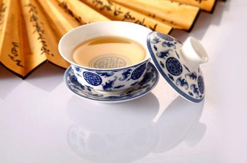 隔夜茶有什么妙用？隔夜茶在生活中的用途